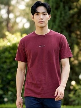 NWT Club Paradise Unisex Maroon Tee Shirt Logo Printed Hip Hop Music - Size S